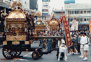 関東三大宮神輿｜八剱八幡神社