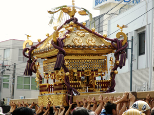 関東一の大神輿｜八剱八幡神社